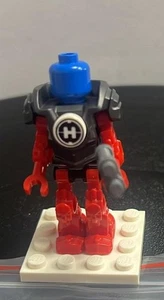 Lego Hero Factory Furno minifigure (02) - Imagen 1 de 4