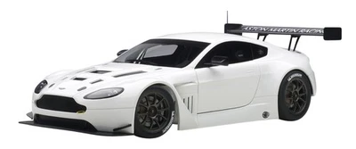 AUTOart 1 18 Aston Martin V12 Vantage GT3 2013 white - Image 1 of 4