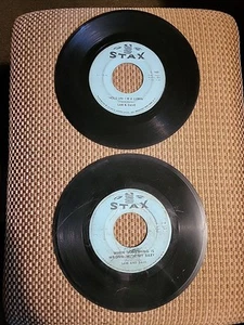 Pair Of Vintage Vinyl 45 RPM Sam & Dave On Stax Label - Picture 1 of 9
