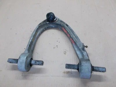 2012 FERRARI 458 SPIDER (ТИП F142) ДРАЙВЕРЫ OS/ПРАВЫЙ ПЕРЕДНИЙ ВЕРХНИЙ РЫЧАГ 235137 - Изображение 1 из 4