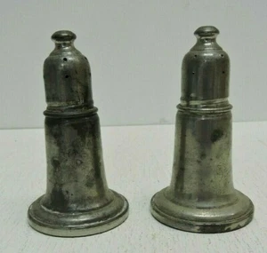 Juego de coctelera de sal y pimienta Empire Pewter 744 vintage forrada con vidrio ponderado 3 1/4" H - Imagen 1 de 4