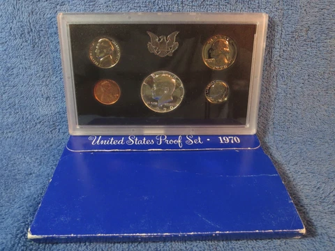 1970-S Small Date Proof Set with 40% silver Kennedy half Cover