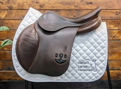 Partição Bruno Delgrange 17" 4X (2021) *Abas dianteiras* - Imagem 1 de 4