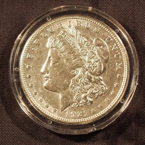 1921 D US Morgan Silver Dollar Circulated - Picture 1 of 3