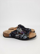 think sandals canada