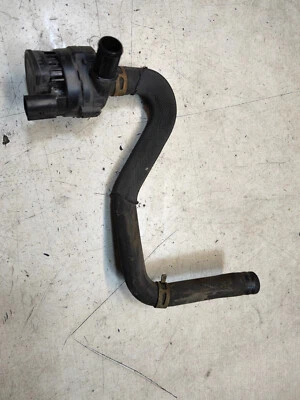 VAUXHALL VIVARO TRAFIC 2010-2014 2.0 M9R AUXILIARY  WATER PUMP - Image 1 of 3