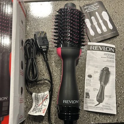 Secador de pelo y cepillo de aire caliente Revlon One-Step Volumizer Plus - USADO Foto 1 de 4
