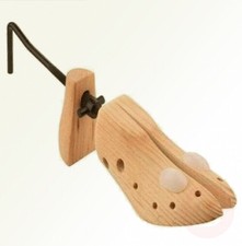 argos shoe stretcher