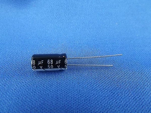 5x Elko 68uF (µF), 50V radial - Bild 1 von 1