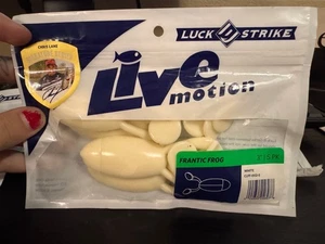 (5-Pk) Luck E Strike Live Motion Frog - Picture 1 of 9