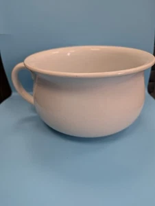 Vintage Grimwades Ironstone Stoke-On-Trent White Chamber Pot 23cm Dia (S5) - Picture 1 of 7