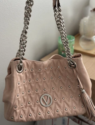 Bolso de Hombro Mario Valentino Luisa Diamante Acolchado con Tachuelas en Cuero Rosa Rubor Foto 1 de 4