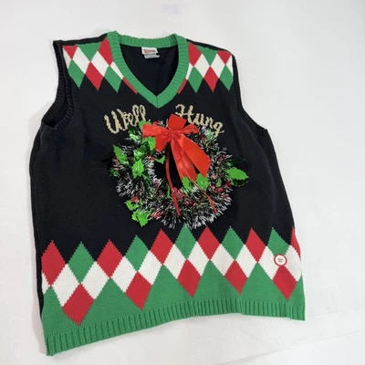 Chaleco Suéter Spencer's Para Hombre Grande Negro Feo Navidad 3D Corona Argyle Cuello en V Foto 1 de 4