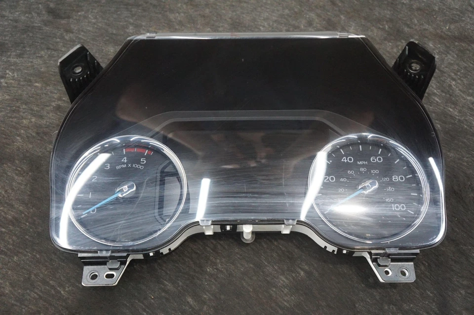 Cuadro de instrumentos velocímetro 6,7 l HC3Z10849PJ Ford F250 Super Duty 2017 Foto 1 de 4