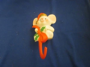 Vintage Maus Weihnachten Strumpf Aufhänger Kunststoff 5,5" - Bild 1 von 3