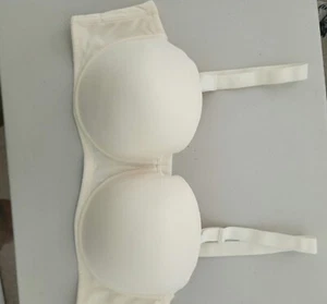 Hips and Curves Body 22DD White Ivory Balconette T-Shirt Adjustable Strapless - Picture 1 of 3