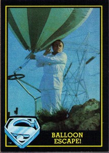 1983 Topps Superman III #71 Balloon Escape