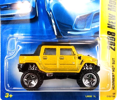 2008 1:64 Hot Wheels New Models 15/40 Hummer H2 SUT Metallic Gold 015/196 - Image 1 of 4