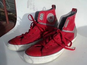 Converse Chuck Taylor All-Star Hi Top Red Men’s Size 9 Sneakers Lace Up Shoes - Picture 1 of 10
