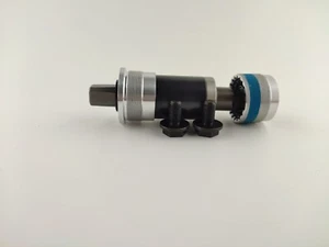 Shimano BB-UN300 68mm Bottom Bracket - Picture 1 of 6