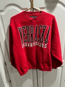 Vintage Nebraska Cornhuskers Galt Sand Red Sweatshirt LARGE Go Big Red - Picture 1 of 8