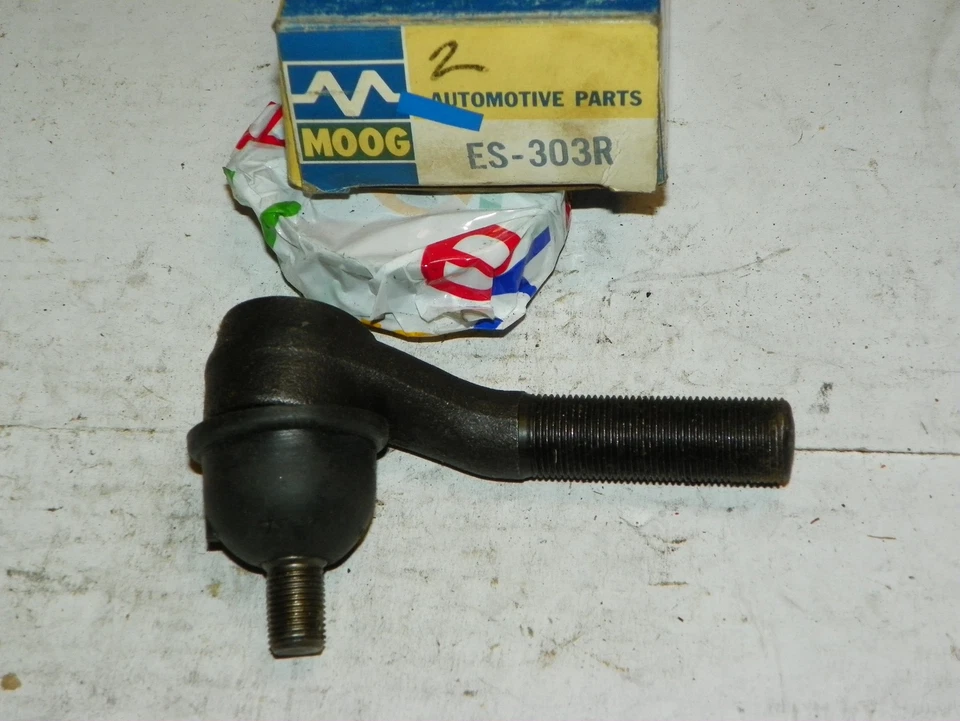 Oldsmobile 1961-62 NOS Tie Rod Ends Right-Side Moog ES-303R Made in USA - Imagem 1 de 1