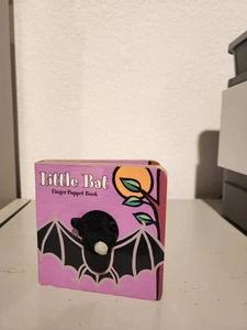 Little Bat: Finger Puppet Book (Little Finger Puppet Board Books) - Picture 1 of 2