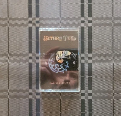 Jethro Tull - Catfish Rising (Cass, Album) Chrysalis CAN Like New Used NM Cond  - Image 1 of 2