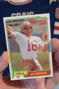 1981 Topps Set-Break #216 Joe Montana clean RC NM OR BETTER Plus 84. - Picture 1 of 6