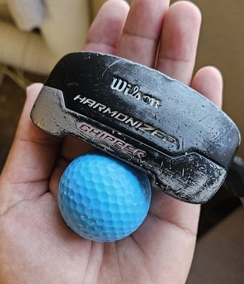 Wilson Harmonized Chipper Right-Handed Golf Club Right Hand Golf Pride Tour Wrap - Image 1 of 4