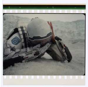 Interstellar Movie 70mm IMAX Film Cell Frame - Coop Cracked Helmut (21602) - Picture 1 of 23