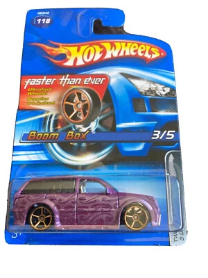 2005 Hot Wheels FTE 118 Boom Box Morado Más rápido que nunca Nuevo en paquete de blíster Foto 1 de 4