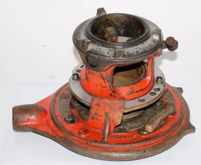 RIDGID No. 65-RA Manual Adjustable Receding Pipe Threader 1"-2" - Image 1 of 4