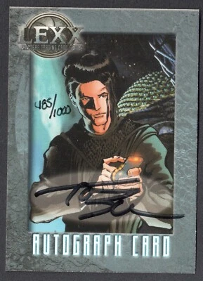 LEXX TV SHOW (Dynamic Forces/2002) TARJETA DE AUTÓGRAFO #A2 TOM SMITH #322/1000 Foto 1 de 3