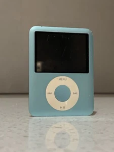 Apple iPod Nano 3rd Gen 8GB Blue Model A1236 - Picture 1 of 11