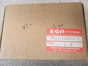 Propler de hélice fueraborda Suzuki 58111-98402-019 - Imagen 1 de 3