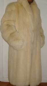 Men's 49" Long White Fox Fur Coat Size 42-44 FREE SHIPPING Excellent Condition - Picture 1 of 5