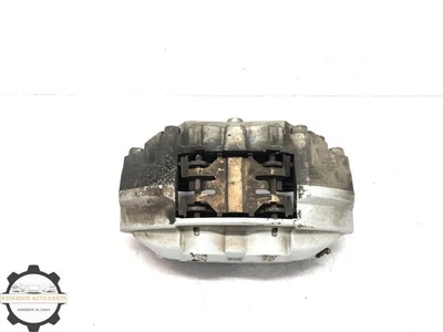 Pinza de freno delantera izquierda Infiniti Q70L M37 M56 2011-2019 con pastillas OEM Foto 1 de 4