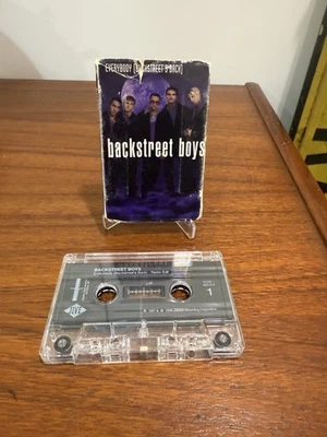Everybody [Single] by Backstreet Boys (Cassette) w/ Everybody Matty's Radio Mix Foto 1 de 2