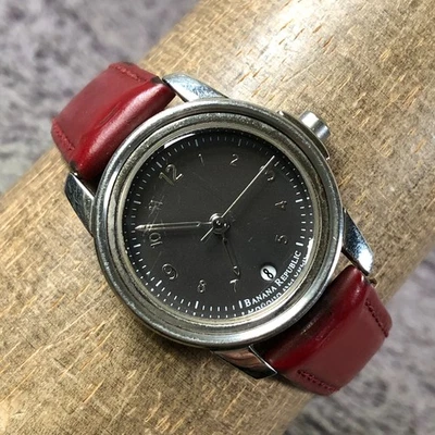 Женские кварцевые аналоговые часы Banana Republic платье красный кожаный ремешок 27 мм 6 1/4 дюйма - Изображение 1 из 4