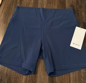 NWT Lululemon Size 14 Align High-Rise HR Short 6” BLTW Blue $64 - Picture 1 of 3