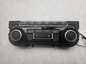 VOLKSWAGEN SCIROCCO Diesel Mk3 Dual Zone AC Controls 5KB00974640 - Picture 1 of 7