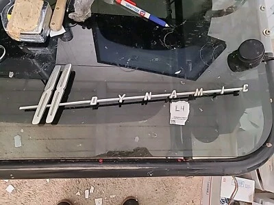 VINTAGE 1960 OLDSMOBILE DYNAMIC 88 R.H QUARTER PANEL EMBLEM SCRIPT OEM 4782248 - Image 1 of 4