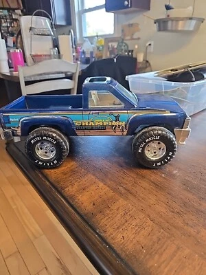 Vintage Nylint StablesChampion Quarter Horses Made In USA Rockford IL. - Image 1 of 4