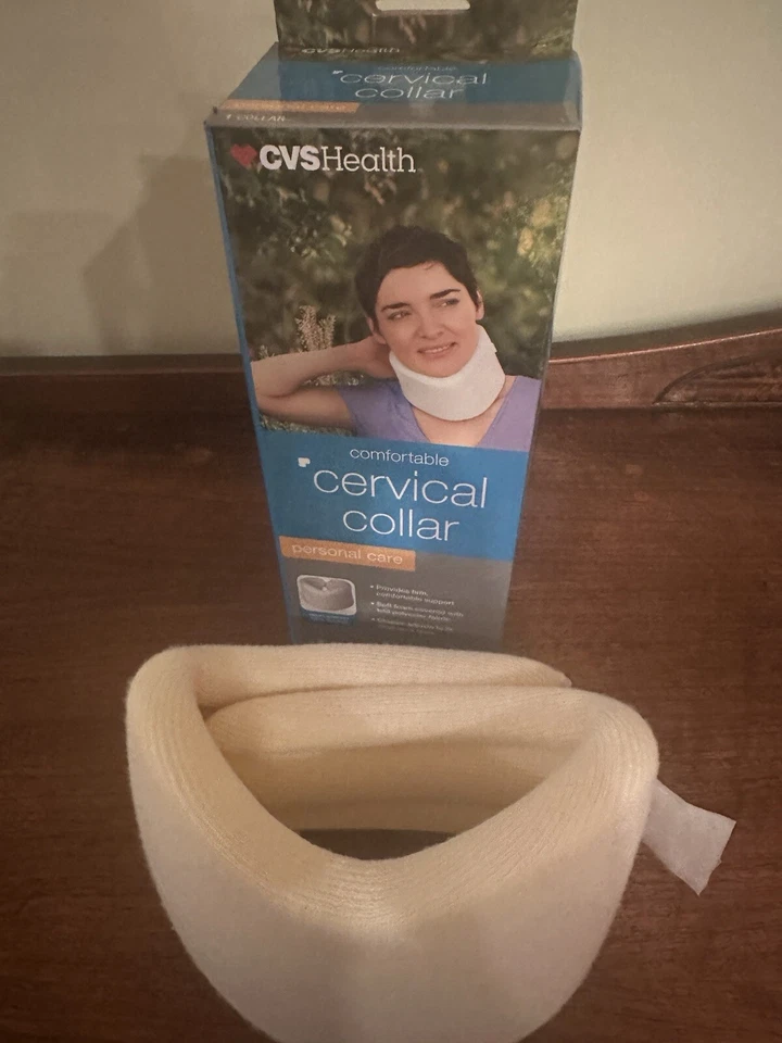 Coleira cervical CVS Health adulto branca nova - Imagem 1 de 1