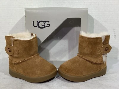 UGG Infant Size 2/3 Chestnut Suede Keelan Lined Winter Snow Boots AJ-500 - Image 1 of 4