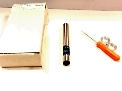 Efector OFE-FPKG/US-100 OF5022 Proximity Sensor - Image 1 of 3