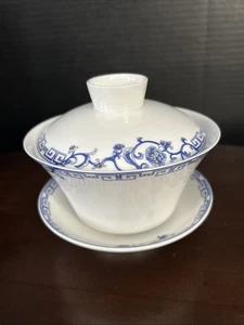 Gaiwan Set Of Porcelain  Jingeezhen Zhi Covered Chinese Tea Bowl That Represents - Picture 1 of 7
