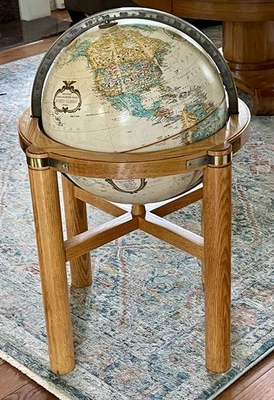 Vintage Meio Século Moderno Replogle 16" Herança Globo Base de Carvalho Campanha de Piso - Imagem 1 de 4