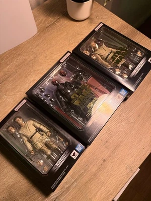 S.H.Figuarts Qui-Gon Jinn Obi Wan Kenobi Darth Maul Set Guerra de las Galaxias Amenaza Fantasma Foto 1 de 4